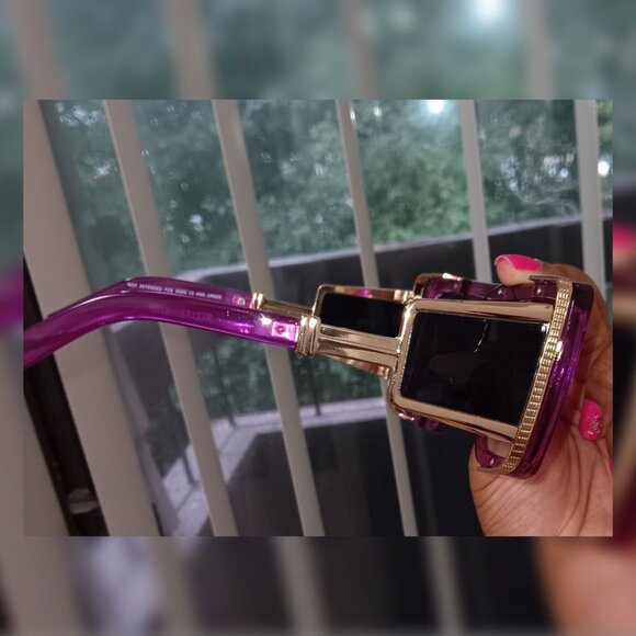 Luxury Style Side Window Sunglasses - Picture 3 of 3